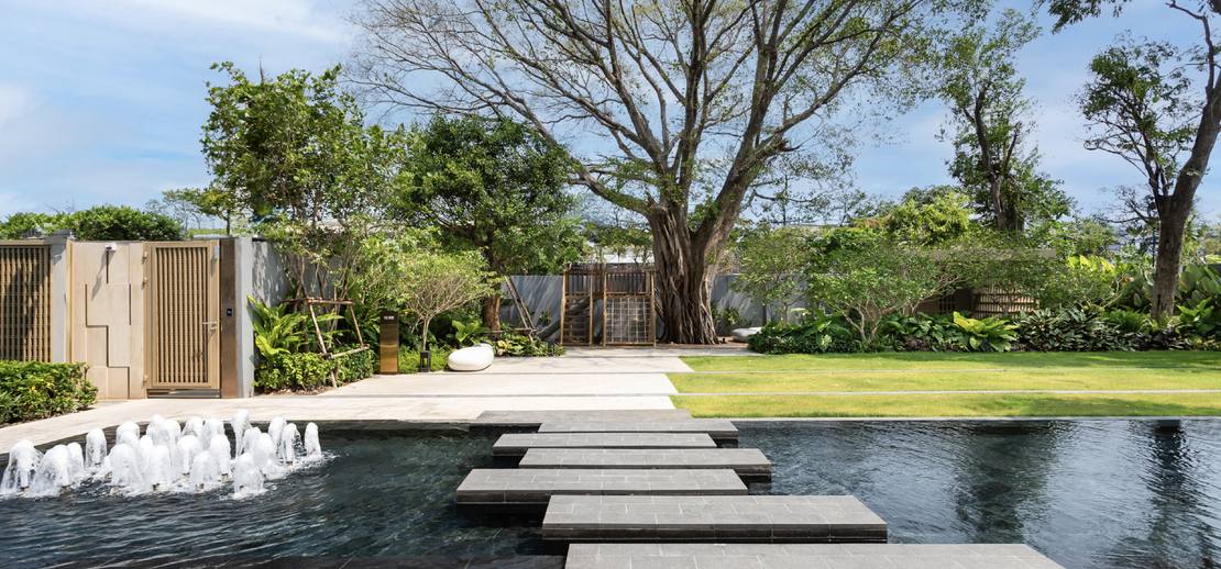 the issara sathorn - exterior